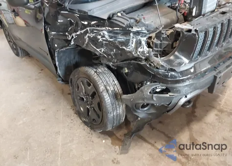 2020 Jeep Renegade Upland 4X4 from USA, damaged, VIN ZACNJBAB5LPL21798